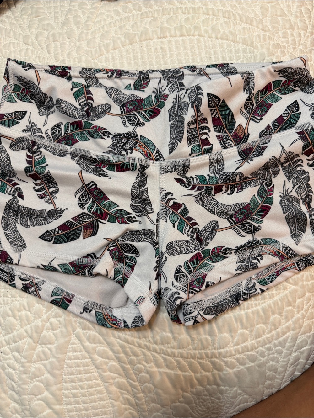 Fleo White Feather-Print Active Shorts with Teal & Burgundy Accents